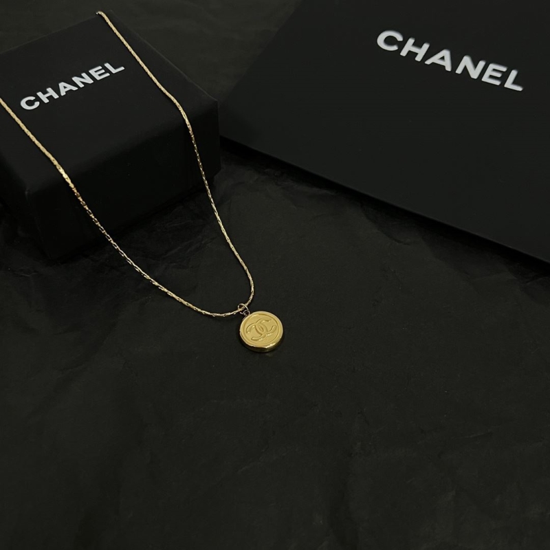 Chanel Necklaces